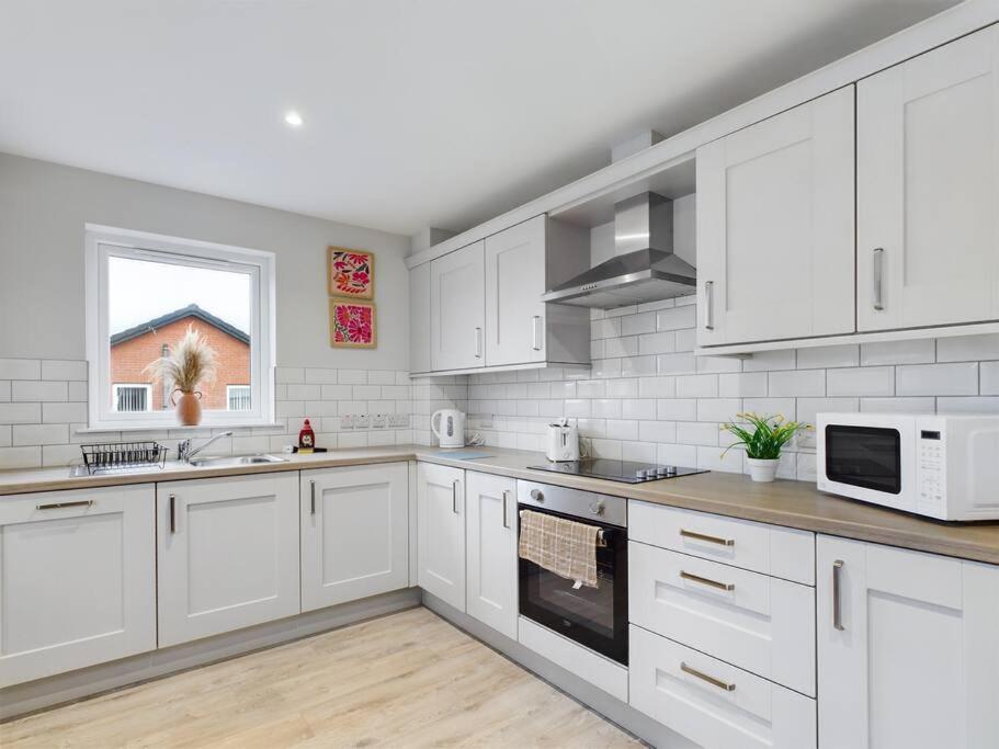 Contemporary 2-Bedroom Apartment Belfast Extérieur photo